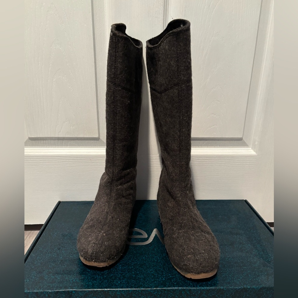 EMU Hamilton Hi Boots - Picture 3 of 10